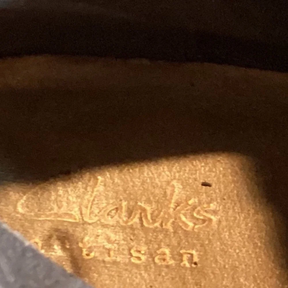 Clarks Artisan Gray Suede Stack Heel Boot, Size US 9.5, EU 41, UK‎ 7